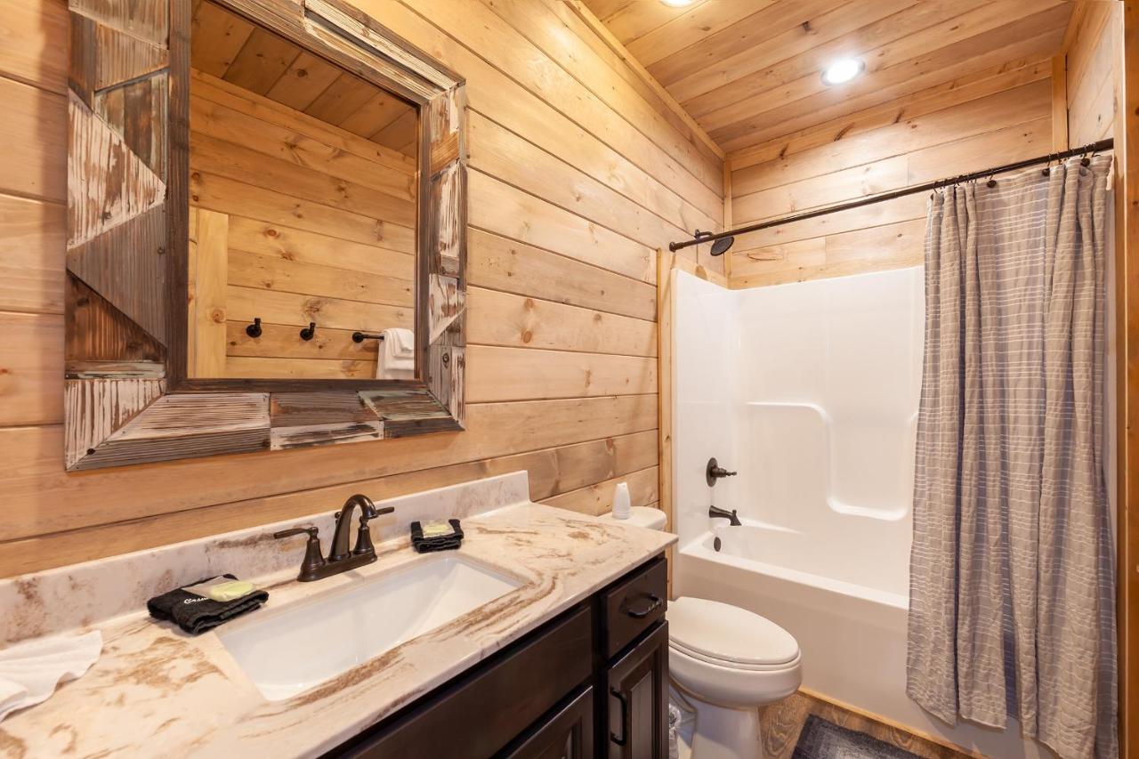 סביירוויל Thunder Mountain Lodge Cabin מראה חיצוני תמונה